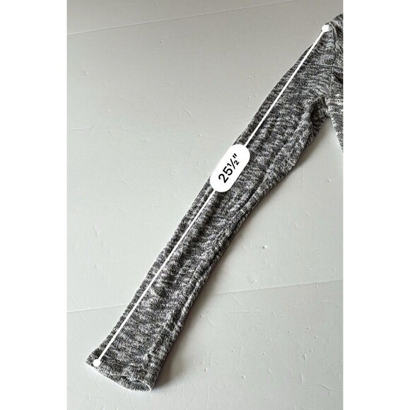 A Pea in the Pod Black White Nursing Maternity Lined Sweater Women's Size Large - Picture 8 of 8